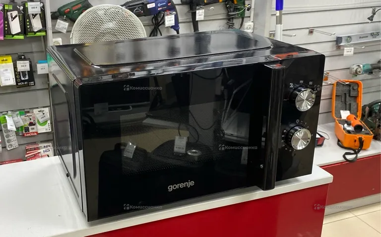 Микроволновая печь  gorenje MO17E1BH