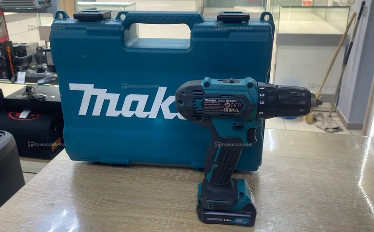 Аккумуляторный Дрель шруповерт makita DF333D
