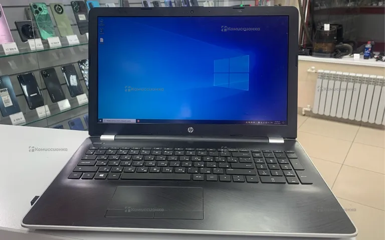 Ноутбук HP 15-bw657ur
