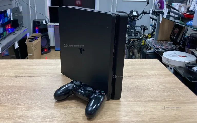 Приставка PS4. Slim 500