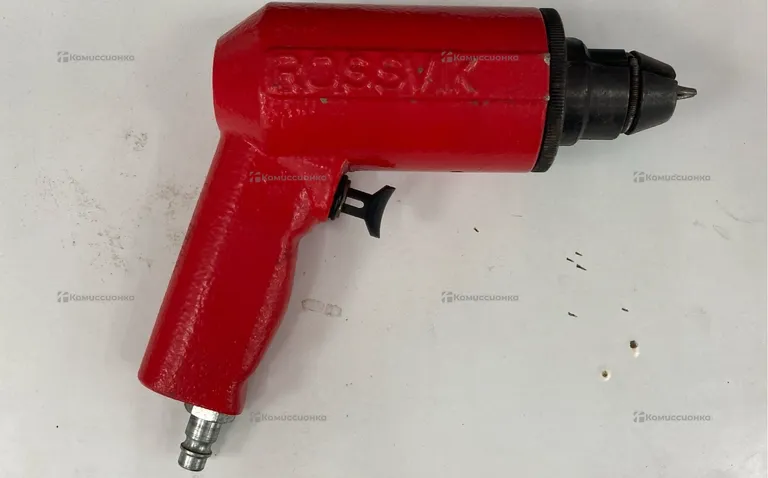 Пистолет для до шиповки Rossvik
