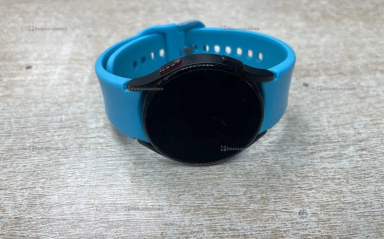 Часы Samsung Galaxy Watch 4 40mm