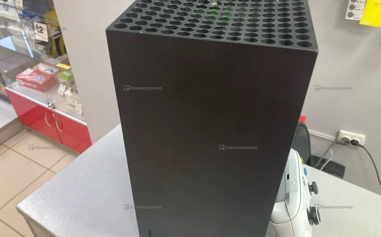 Приставка Xbox Series X 1 TB