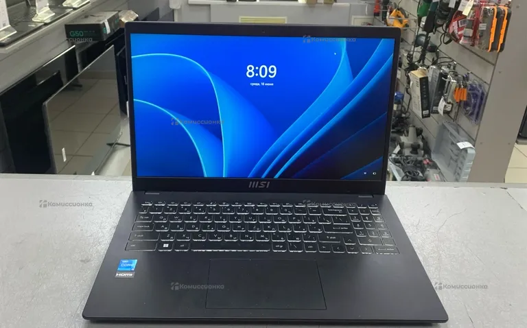 Ноутбук  Msi modern 15 i3