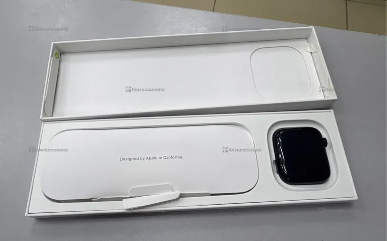 Часы  Apple Watch SE 44mm 2gen