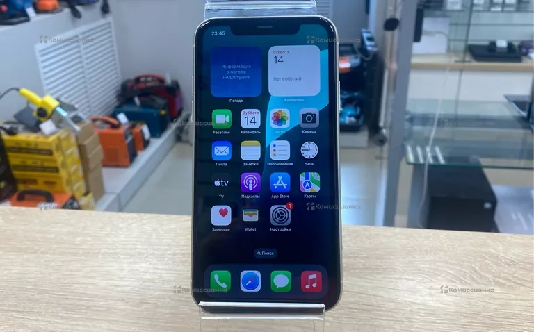 Apple iPhone 11 64 ГБ