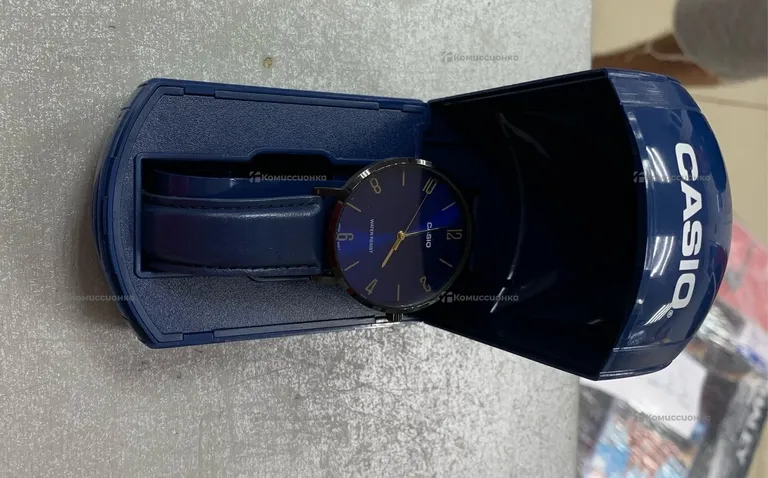 Часы  Casio