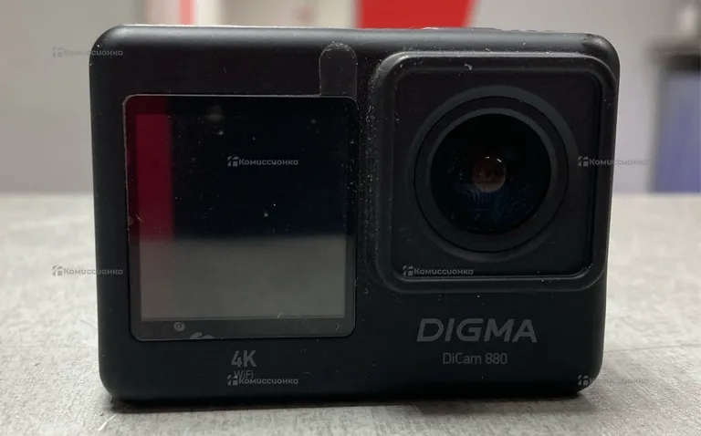 Экшн-камера Digma DiCam 880