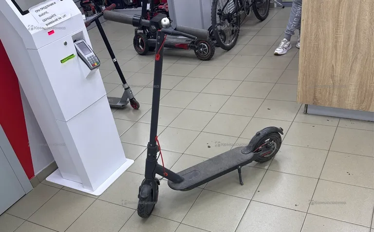 Самокат Xiaomi M365Pro