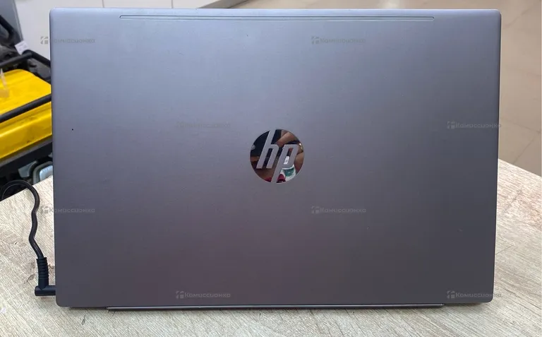 Ноутбук HP 15-CW0040ur