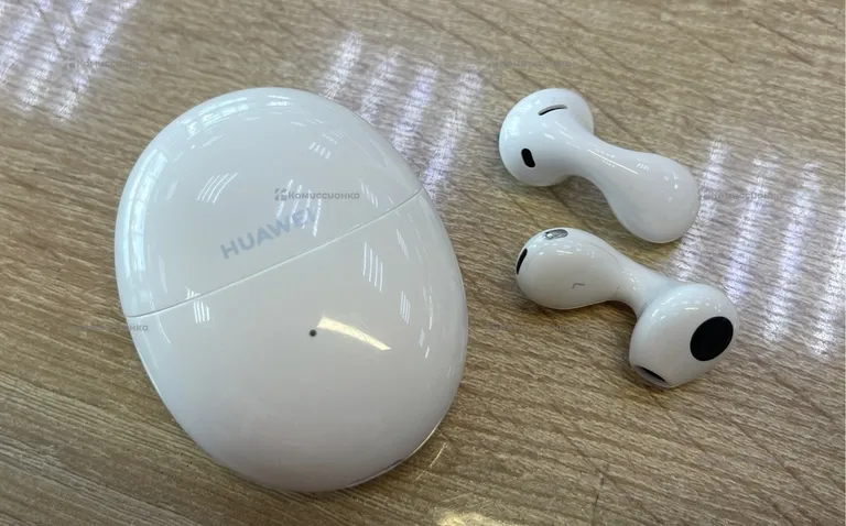 Наушники  Huawei