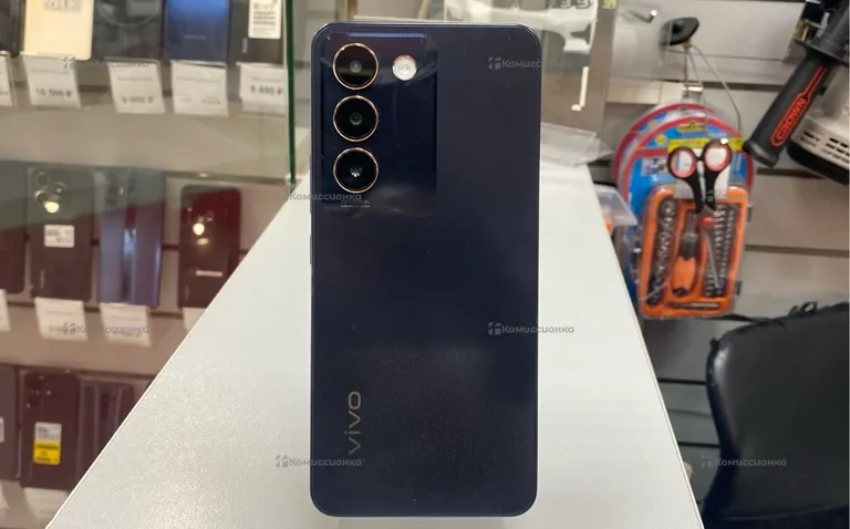 Vivo V30 Lite 8/256 ГБ