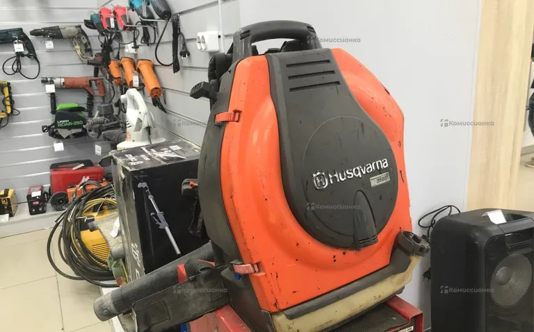 Воздуходув бензиновый ранцевый Husqvarna 356 BTx