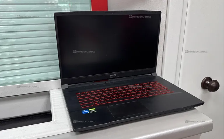 Ноутбук  MSI Katana 17