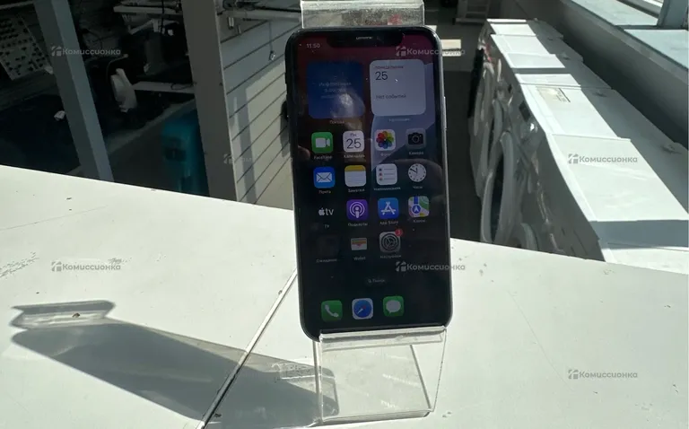 Apple Iphone 11 64 ГБ.