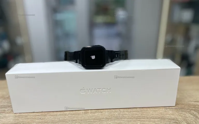 Часы  Apple Watch Series 5 GPS 40mm