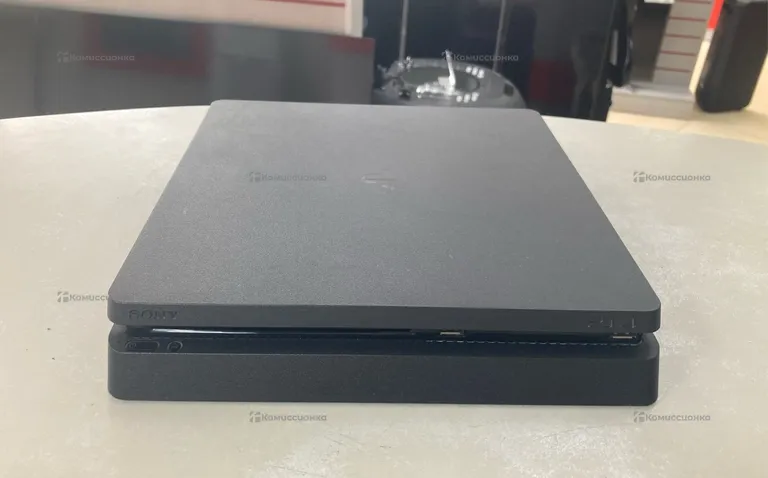 Приставка PlayStation 4 Slim 500Gb