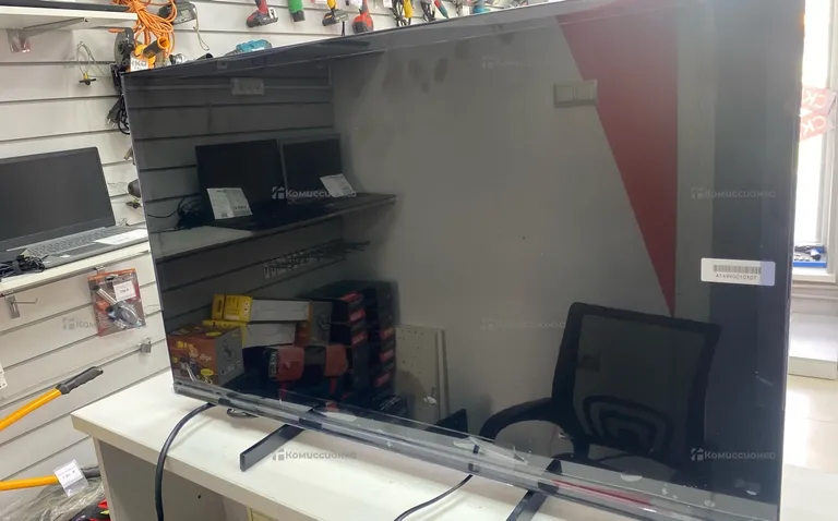 ТелевизорDexp  f321 32 диагональ