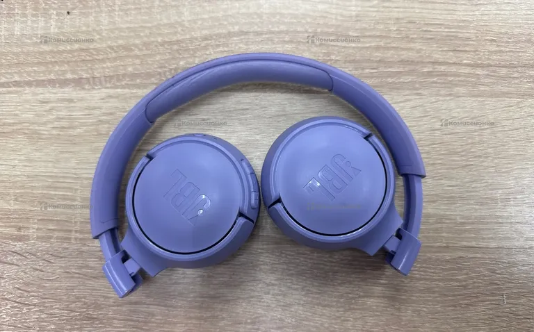 Наушники JBL BT520