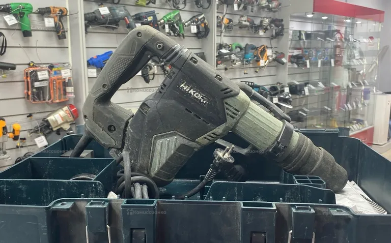 отбойный молоток Hikoki H45ME.