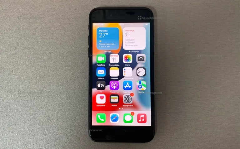 Apple IPhone 7 32 ГБ