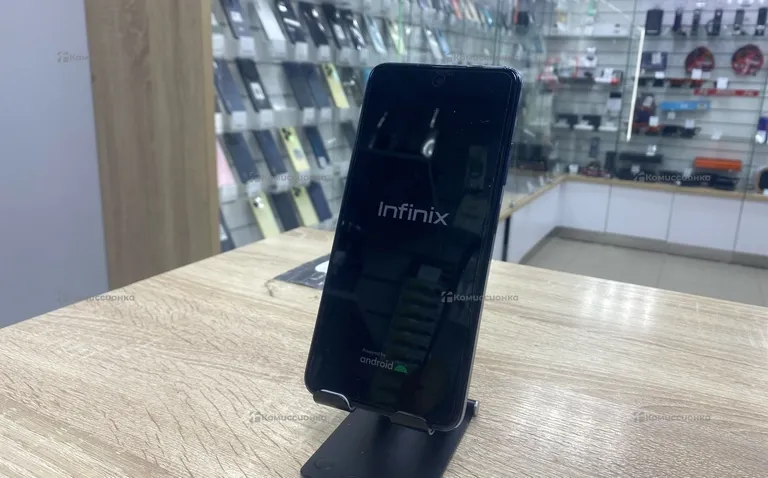 Infinix hot 40i 8/256gb