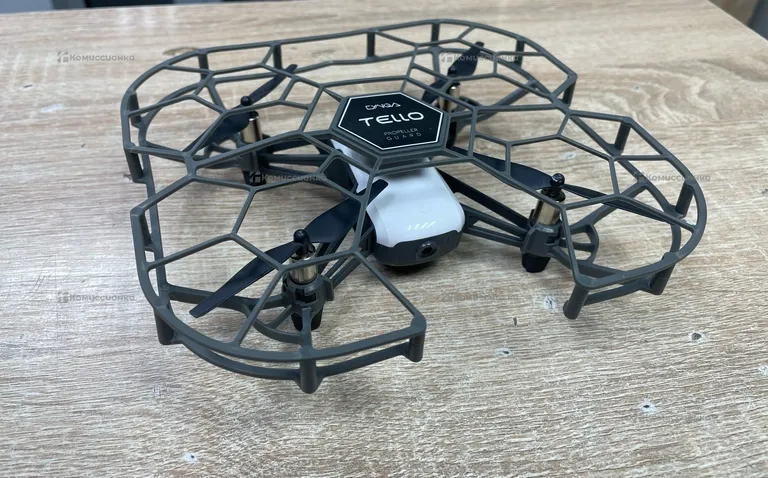 Квадрокоптер dji tello