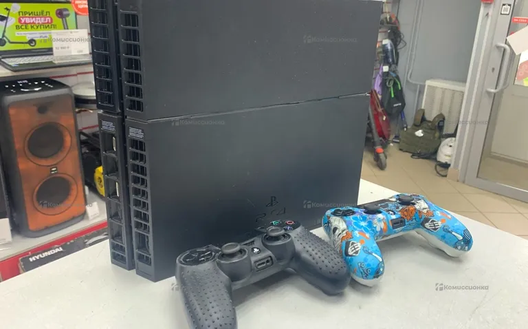 Приставка Sony PS4 Fat 500gb