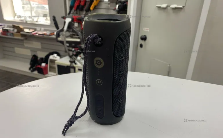 Колонка  JBL GO 3