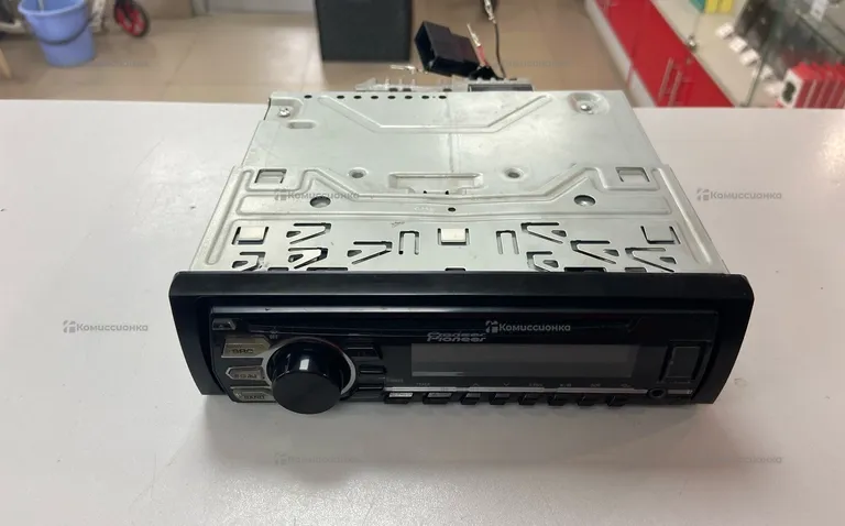 Автомагнитола pioneer deh - 1700UBG