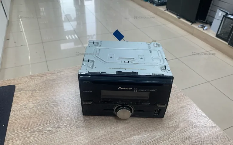 Автомагнитола  Pioneer Rax
