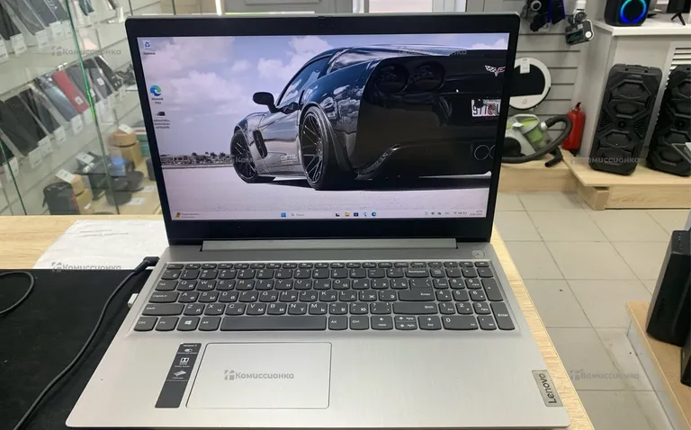 Ноутбук  Lenovo 81we i3 -10