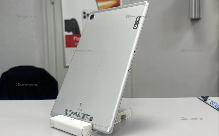 Планшет Lenovo Tab M10 HD TB-X306X 2/32 ГБ