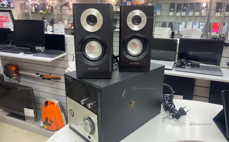 Музыкальный центр  micro lab