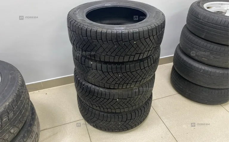 Резина зимняя Pirelli ice zero 205/60 R16