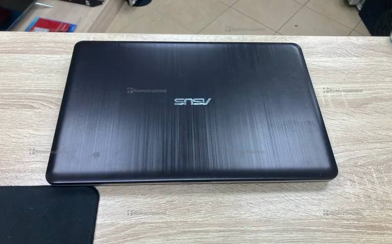 Ноутбук Asus D540M