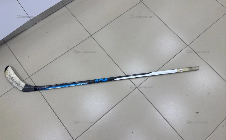 Клюшка хоккейная Bauer nexus