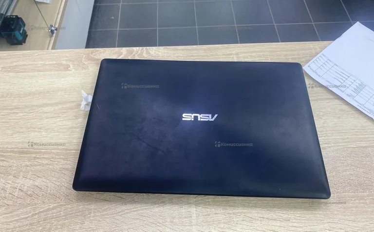 Ноутбук ASUS Celeron N2840