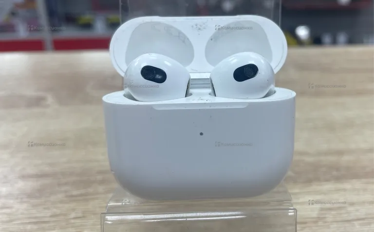 AirPods 3