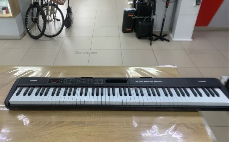 Синтезатор 88Keys
