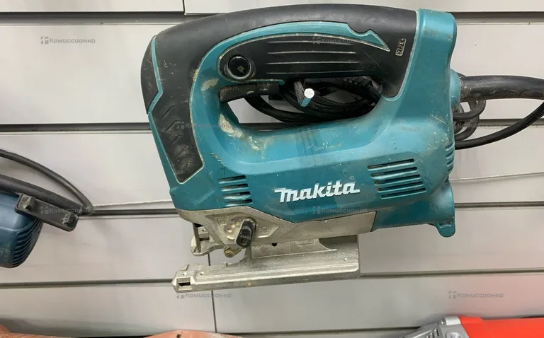Электро Лобзик Makita JV0600