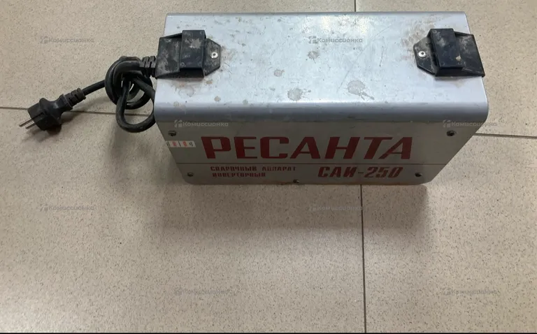 сварочный аппарат РЕСАНТА САИ 250А