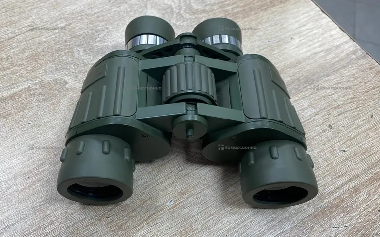 Бинокль Discovery 8X42