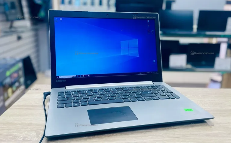Ноутбук  Lenovo i3-7100