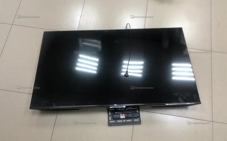 Телевизор TCL 55V6B