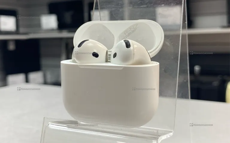 Наушники  Air Pods 4