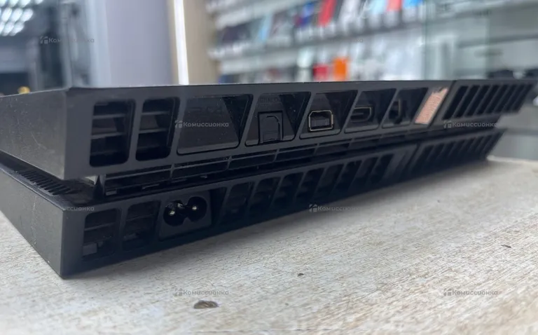 Приставка PS4. FAT 500 ГБ