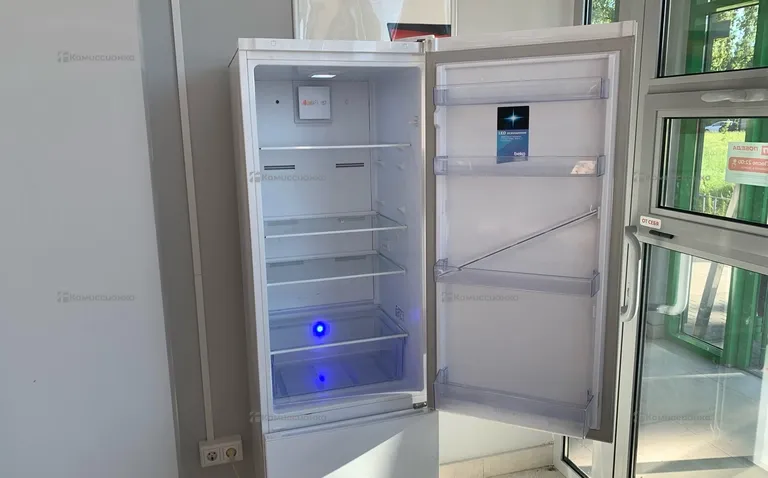 Холодильник Beko