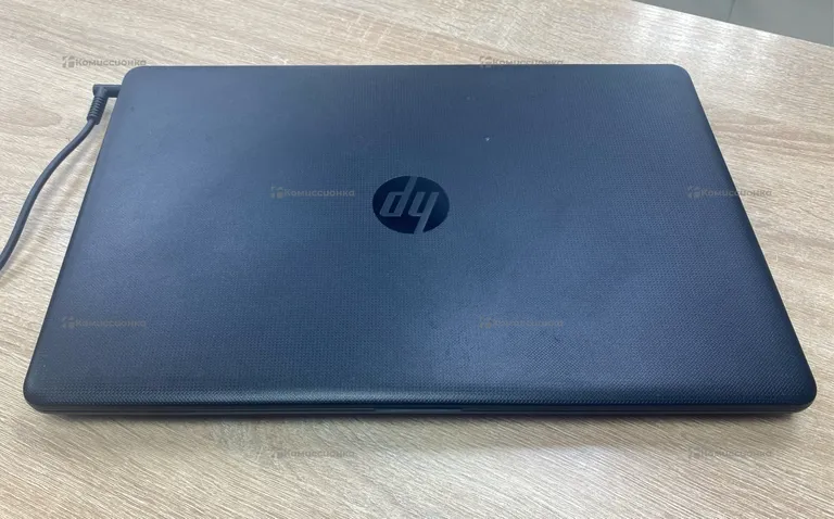 Ноутбук  HP laptop 15 bw0xx