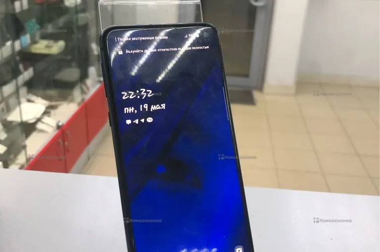 Samsung Galaxy S10e 6/128Gb
